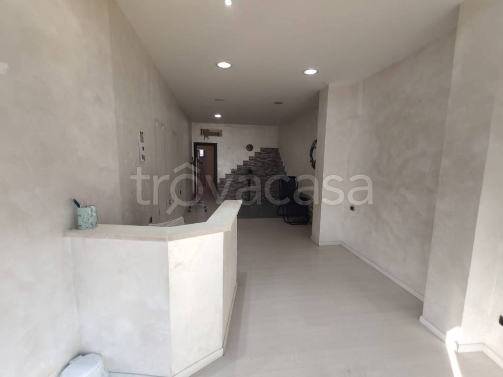 casa indipendente in vendita a Roma in zona Casal Morena