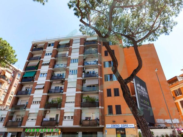 appartamento in vendita a Roma in zona Aurelio