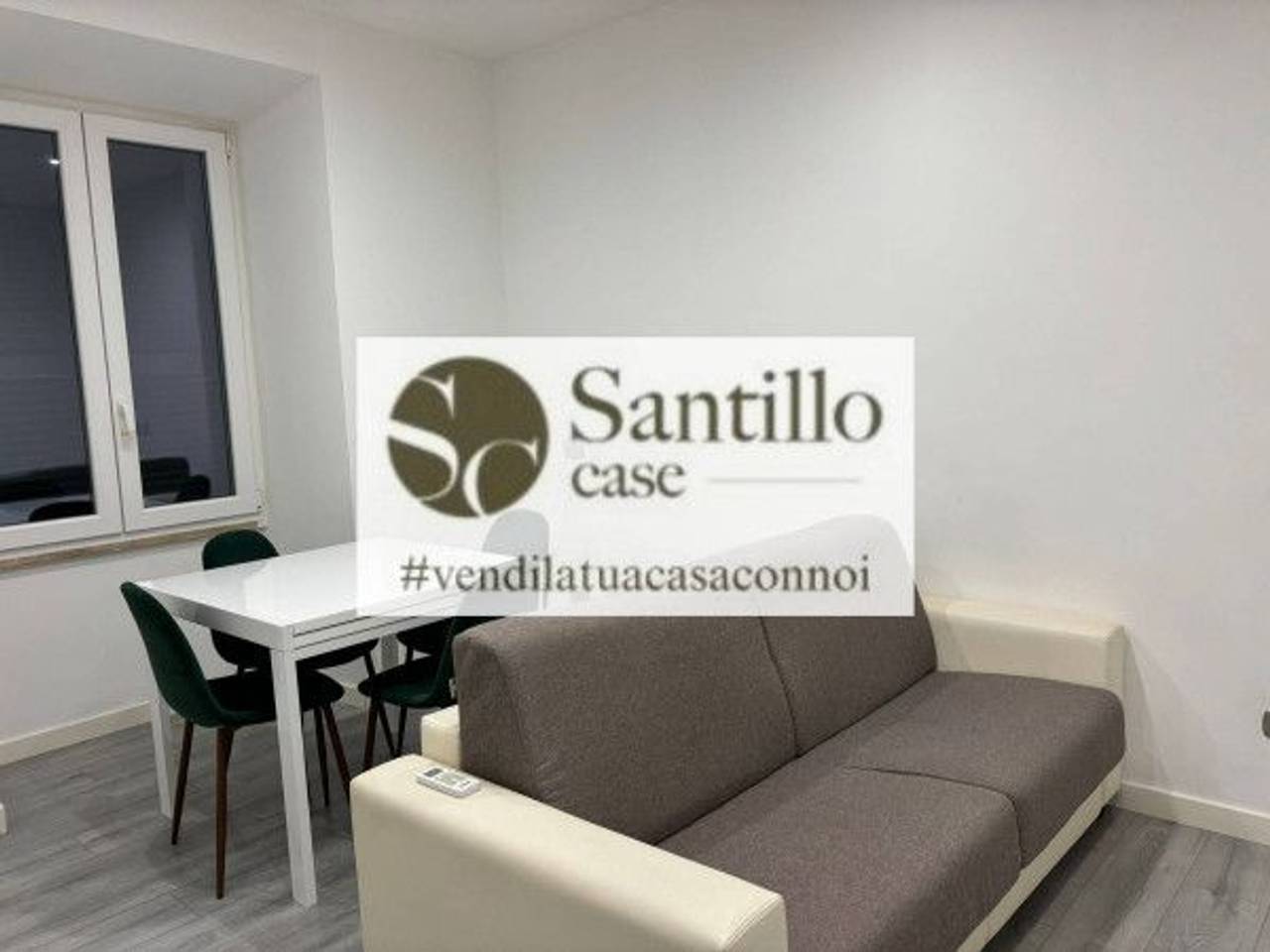 appartamento in vendita a Roma in zona Tuscolano