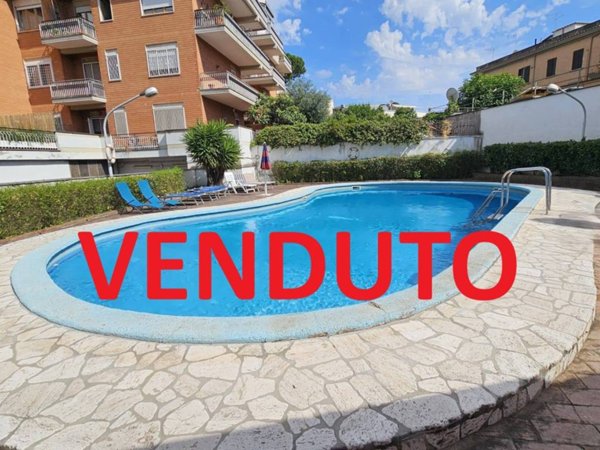 appartamento in vendita a Roma in zona Portuense