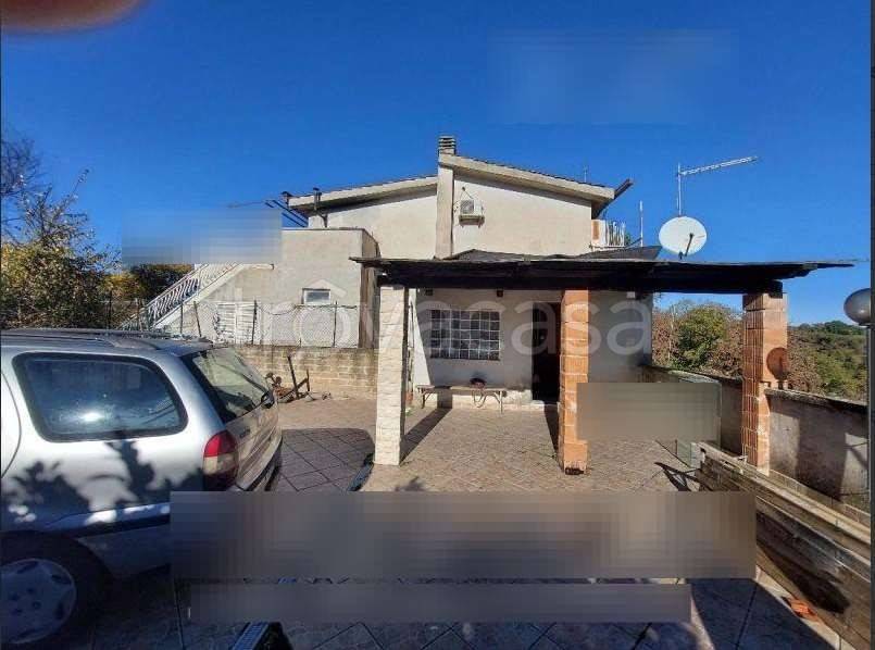 casa indipendente in vendita a Roma in zona Casalotti