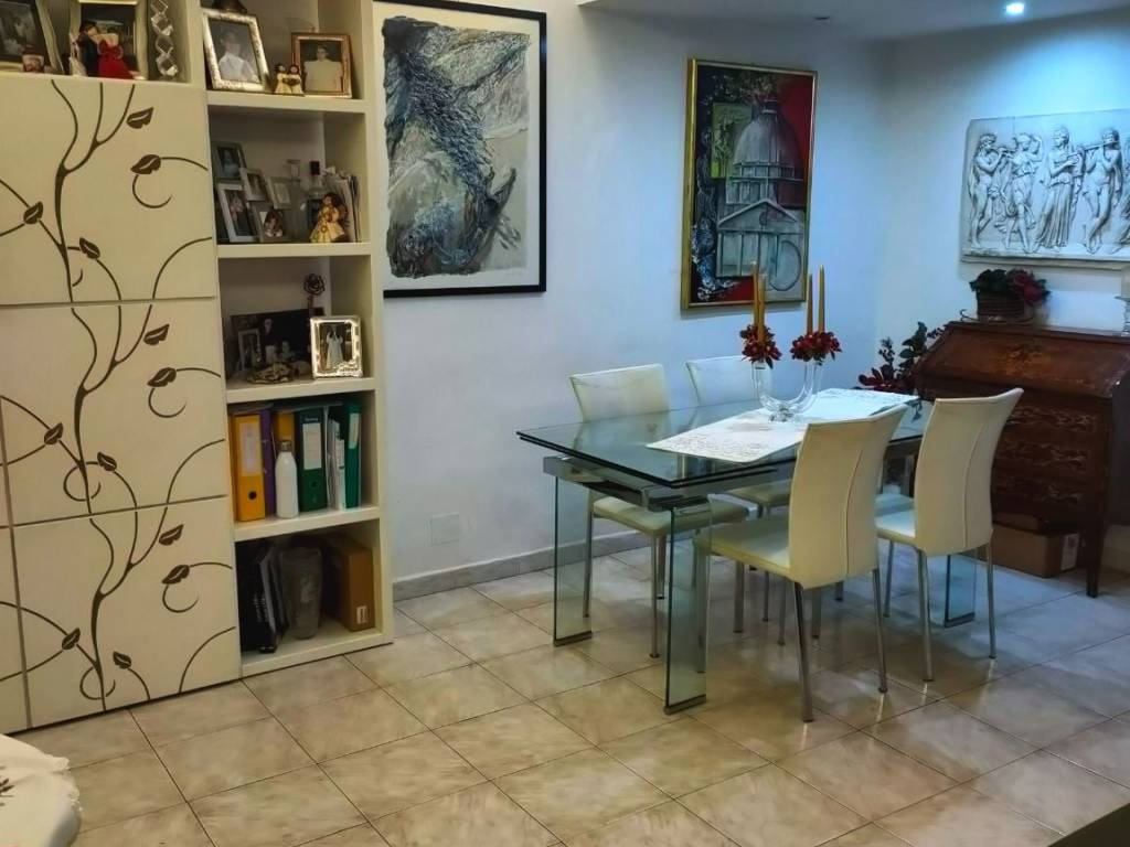 appartamento in vendita a Roma in zona Giuliano Dalmata