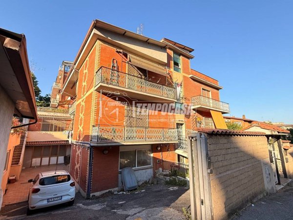 appartamento in vendita a Roma in zona Ottavia