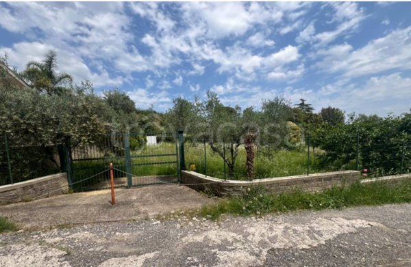 terreno agricolo in vendita a Roma in zona Pantan Monastero