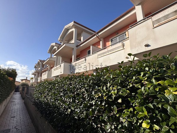 appartamento in vendita a Roma in zona Massimina/Casal Lumbroso