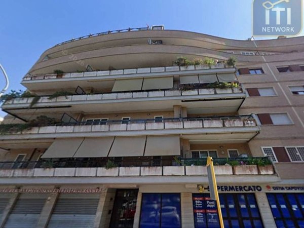 appartamento in vendita a Roma in zona Ostia