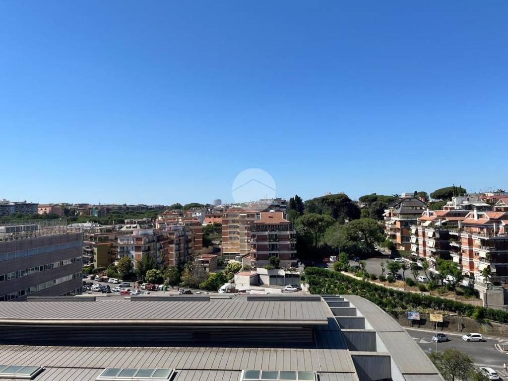 appartamento in vendita a Roma in zona Ostiense