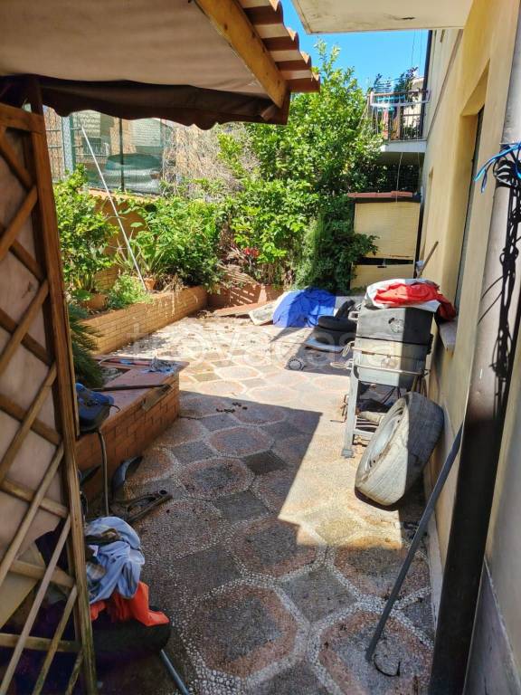 appartamento in vendita a Roma in zona Ponte Mammolo