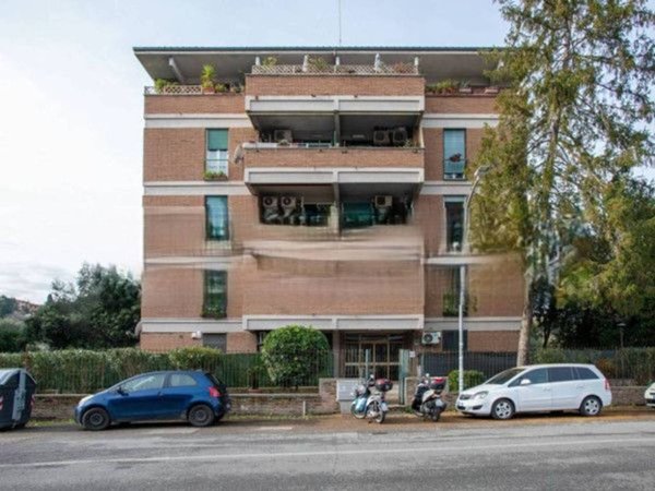 appartamento in vendita a Roma in zona Corviale