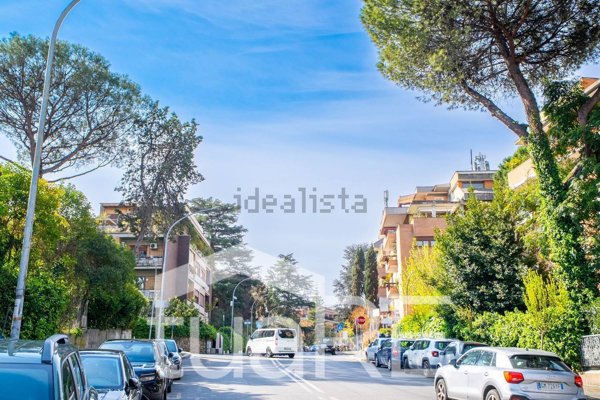 appartamento in vendita a Roma in zona Della Vittoria