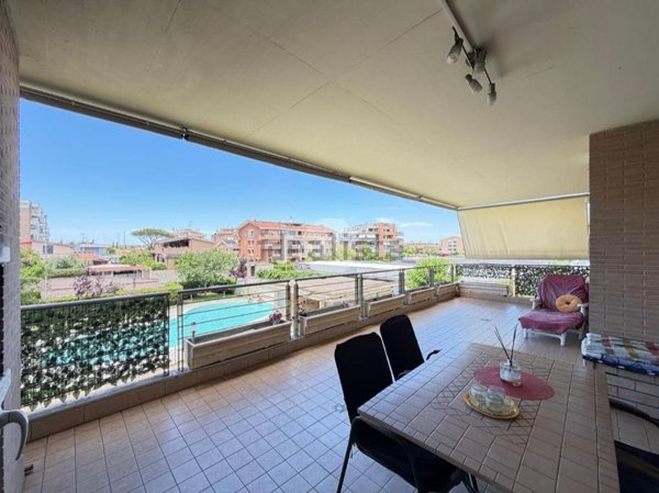 appartamento in vendita a Roma in zona Mezzocammino