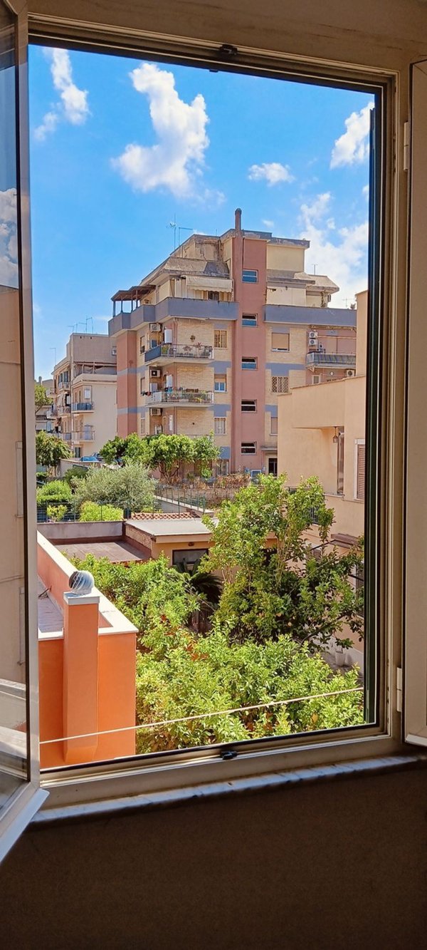 appartamento in vendita a Roma in zona Alessandrino