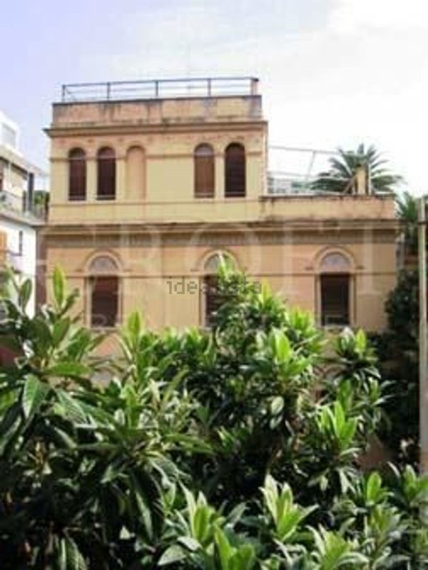 casa indipendente in vendita a Roma in zona Trieste