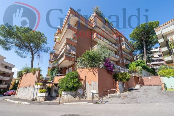 appartamento in vendita a Roma