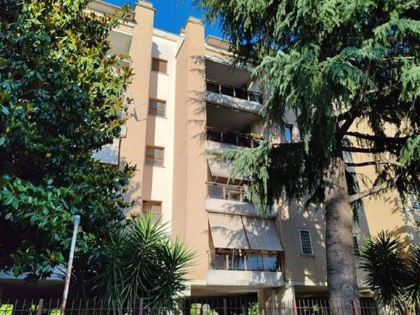 appartamento in vendita a Roma in zona Settecamini