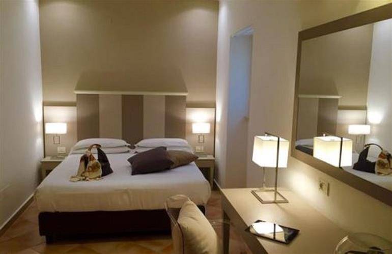intera palazzina in vendita a Roma in zona Trigoria