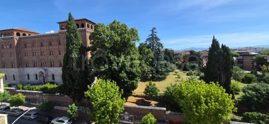 appartamento in vendita a Roma in zona Tiburtino