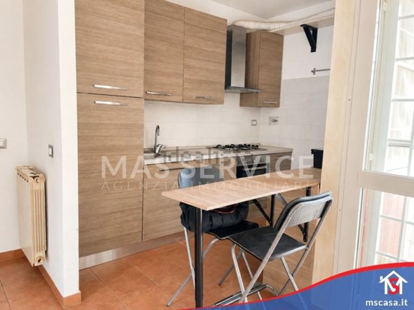 appartamento in vendita a Roma in zona Ostiense