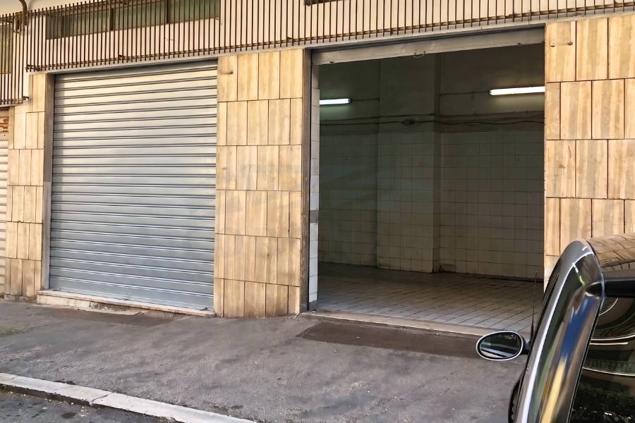 negozio in vendita a Roma in zona Tiburtino