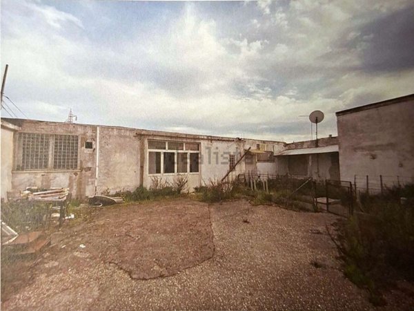 terreno edificabile in vendita a Roma in zona Piana del Sole