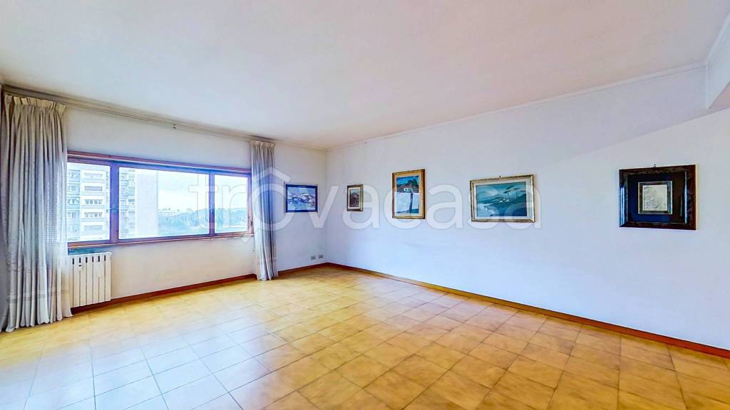appartamento in vendita a Roma in zona Ostiense