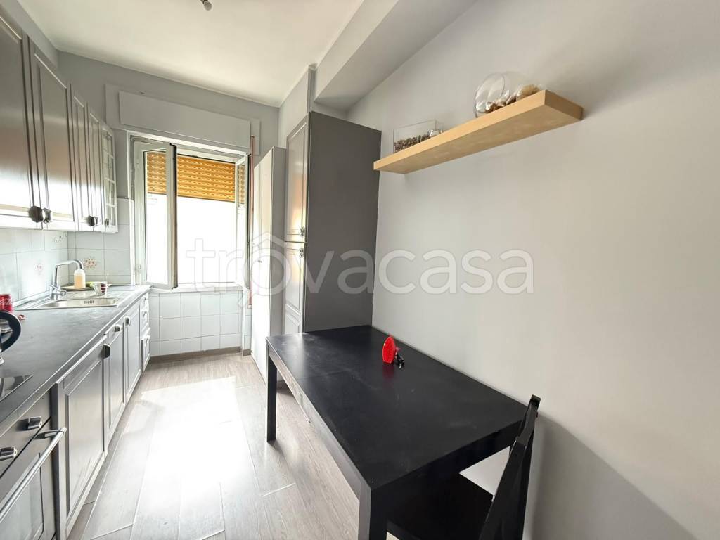 appartamento in vendita a Roma in zona Prenestino-Centocelle