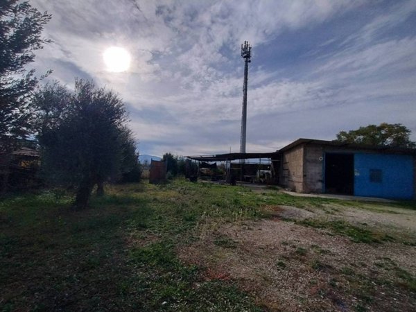 appartamento in vendita a Roma in zona Colle del Sole
