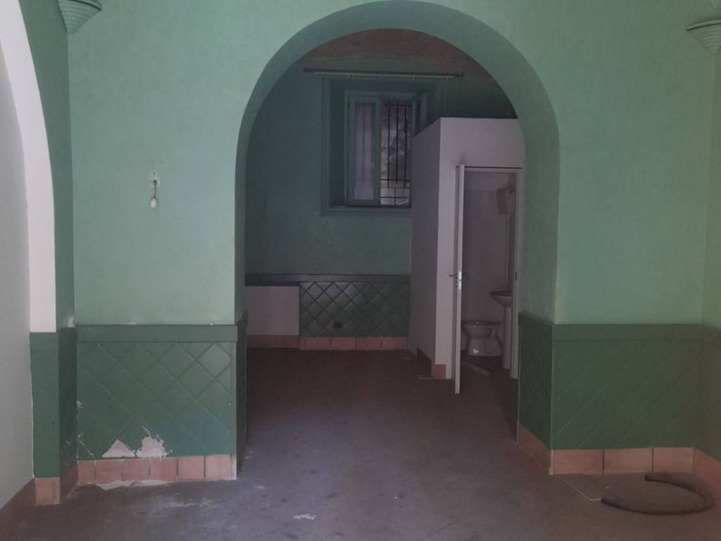negozio in vendita a Roma in zona Salario