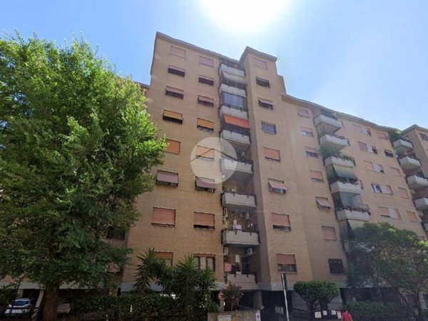 appartamento in vendita a Roma in zona Cinecittà