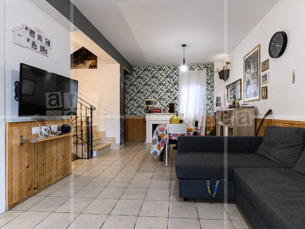 appartamento in vendita a Roma in zona Portuense