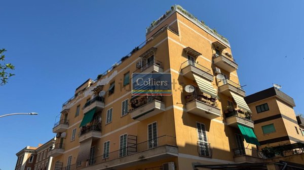 appartamento in vendita a Roma in zona Portuense
