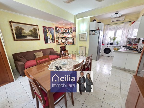 appartamento in vendita a Roma in zona Acilia