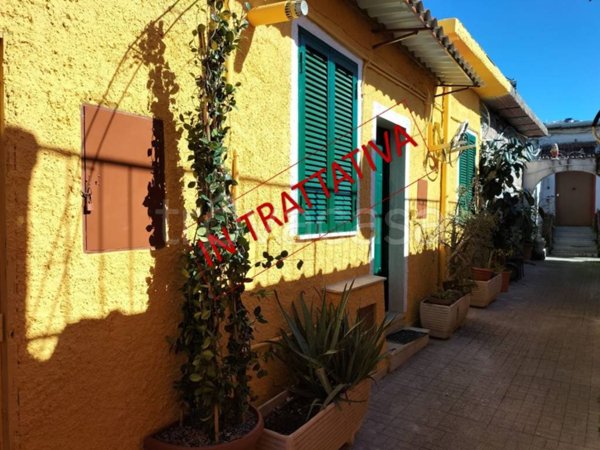 appartamento in vendita a Roma in zona Prenestino-Labicano