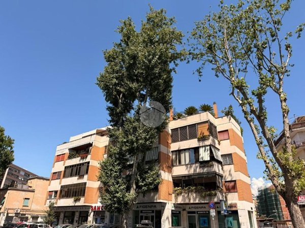 appartamento in vendita a Roma in zona Portuense