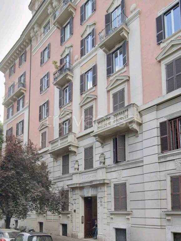 appartamento in vendita a Roma in zona Della Vittoria