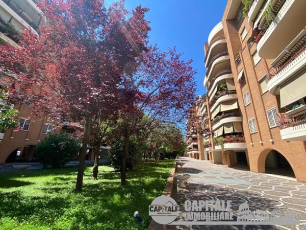appartamento in vendita a Roma in zona Torrino