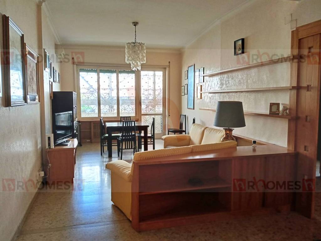appartamento in vendita a Roma in zona Cinecittà