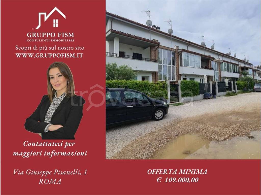 appartamento in vendita a Roma in zona Ostia Antica