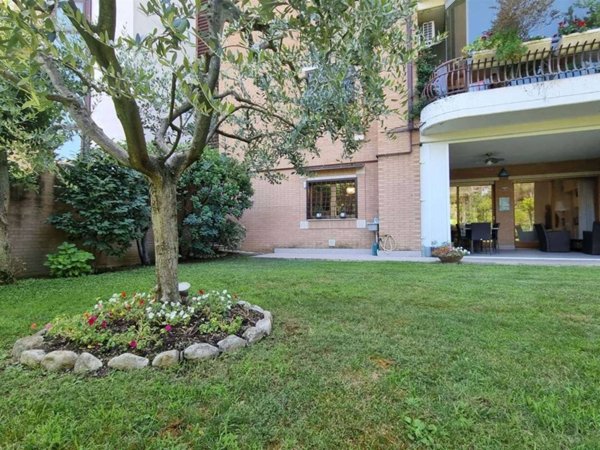 appartamento in vendita a Roma in zona Monte Sacro/Talenti