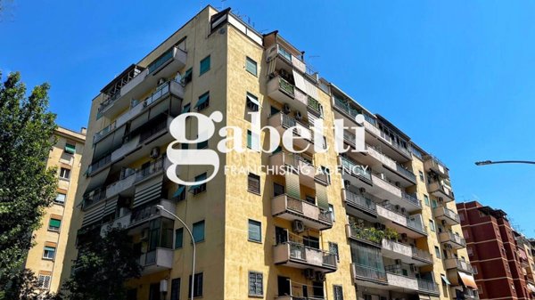 appartamento in vendita a Roma in zona Collatino