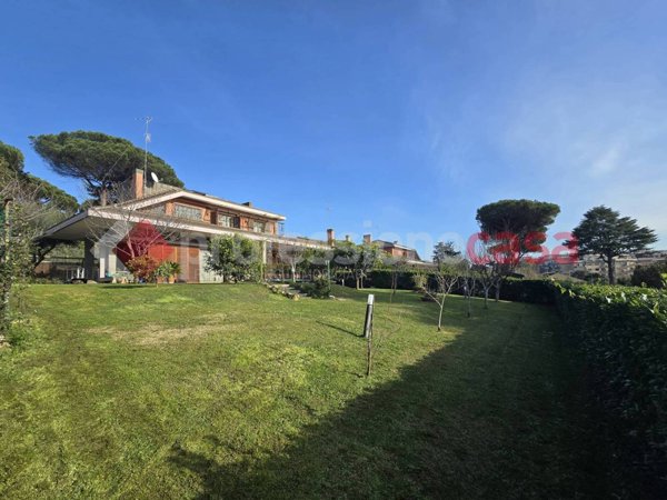 casa indipendente in vendita a Roma in zona Gianicolense
