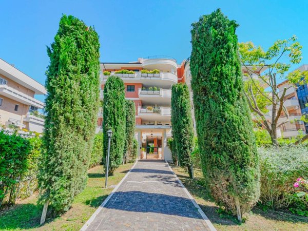 appartamento in vendita a Roma in zona Mezzocammino