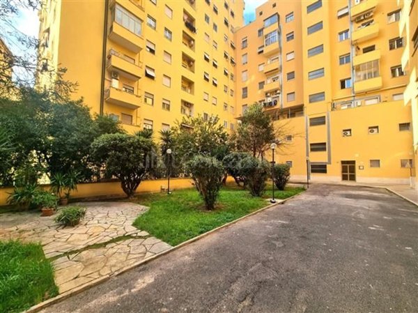appartamento in vendita a Roma in zona Don Bosco