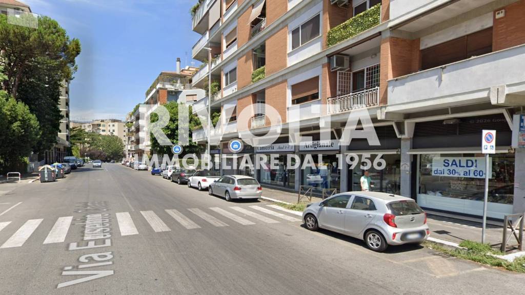 appartamento in vendita a Roma in zona Ardeatino
