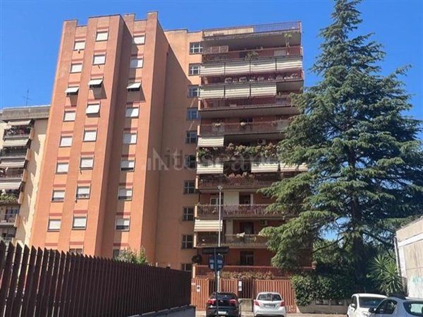appartamento in vendita a Roma in zona Ponte Mammolo