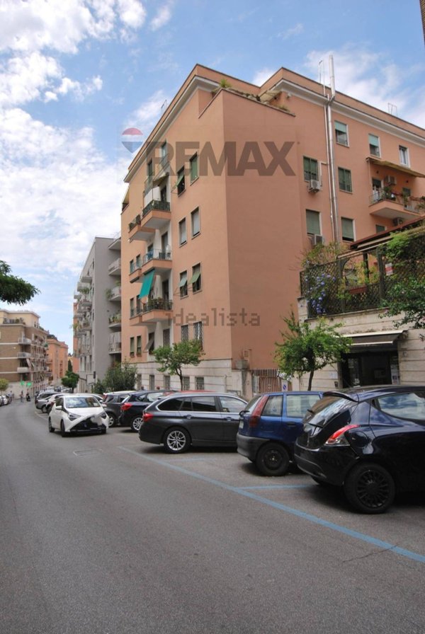 appartamento in vendita a Roma in zona Nomentano