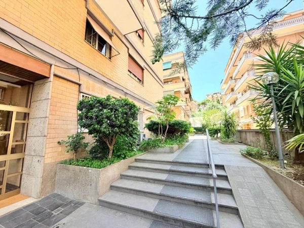 appartamento in vendita a Roma in zona Portuense