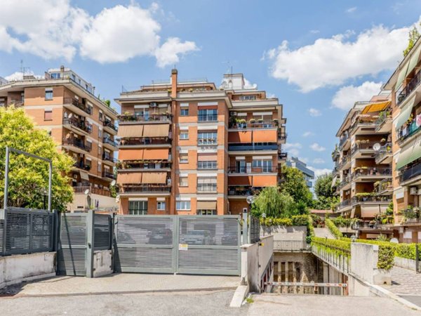 appartamento in vendita a Roma in zona Monte Sacro/Talenti