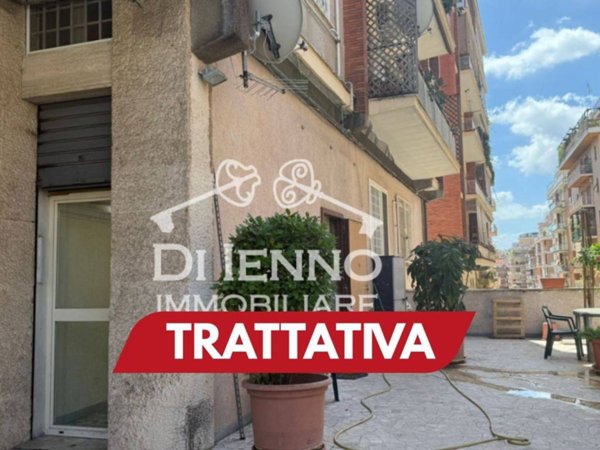negozio in vendita a Roma in zona Trionfale