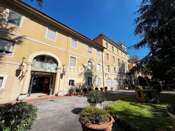 appartamento in vendita a Roma in zona Della Vittoria